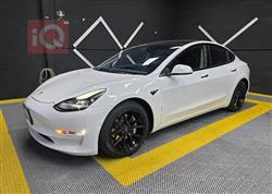 تسلا موديل 3